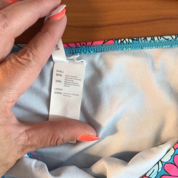 Women’s Cupshe Bright Floral Ruffled V Neck Mid Rise Bikini Size Medium - Picture 4 of 8